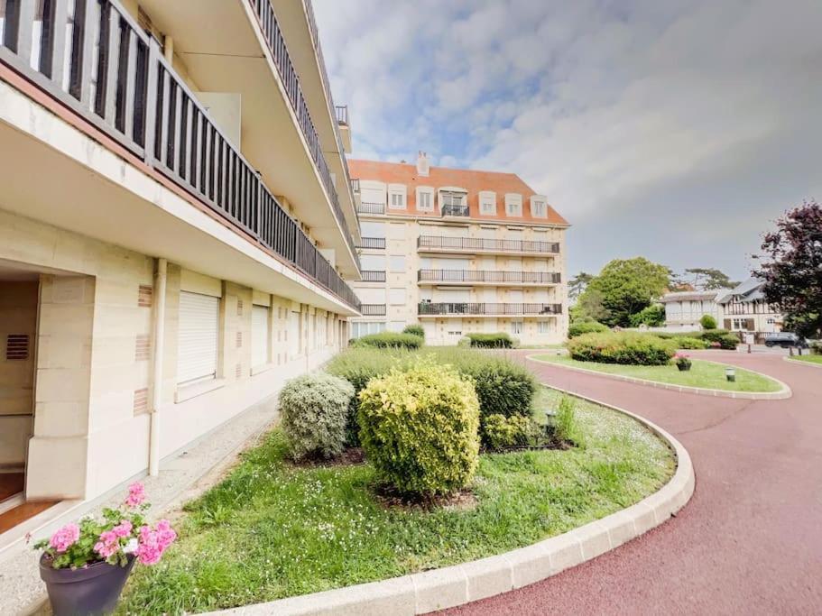 Deauville Triangle D'Or Proche Mer & Casino Aux Clefs Des Sacres Exteriör bild
